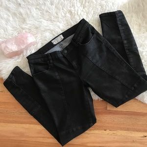 ✨Free People Black Motto Skinny Jeans✨